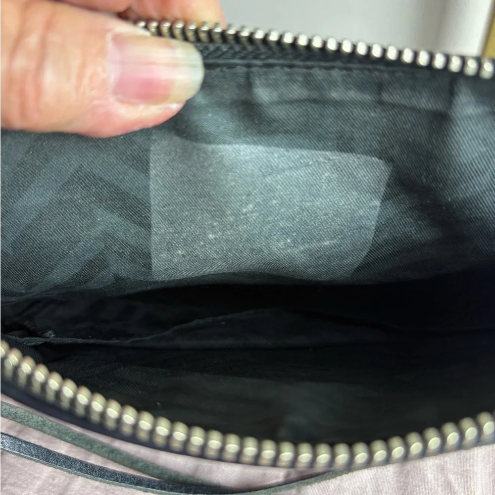 Rebecca Minkoff Black Leather Triple Zipper Rocker Crossbody Handbag Purse EUC - Picture 4 of 8